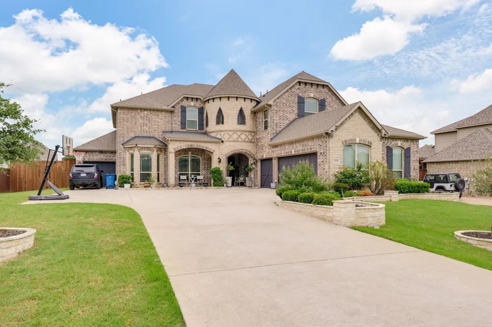 116 Thoroughbred Drive Hickory Creek, TX 75065