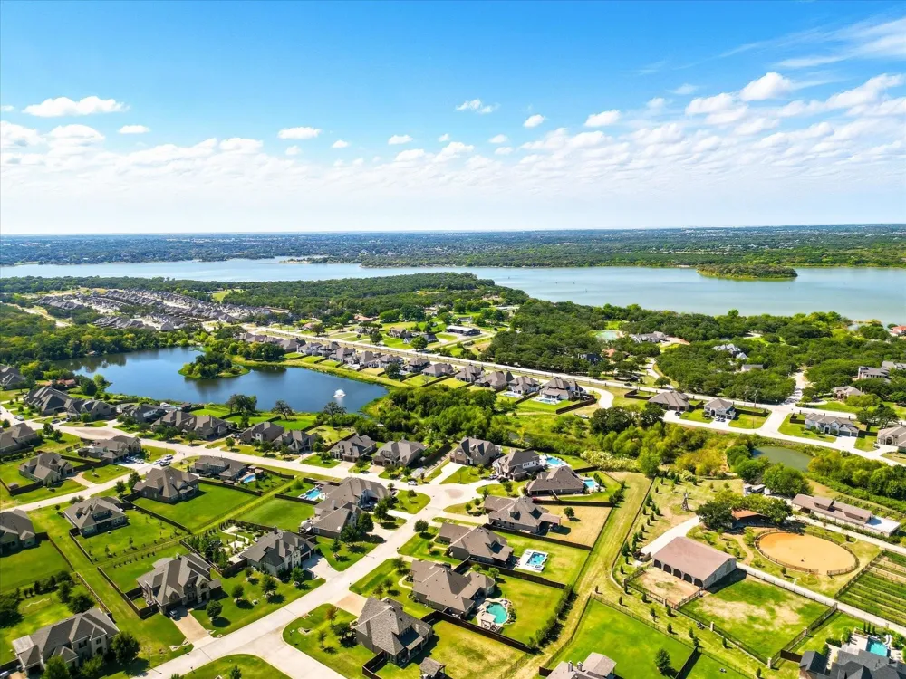 116 Thoroughbred Drive Hickory Creek, TX 75065
