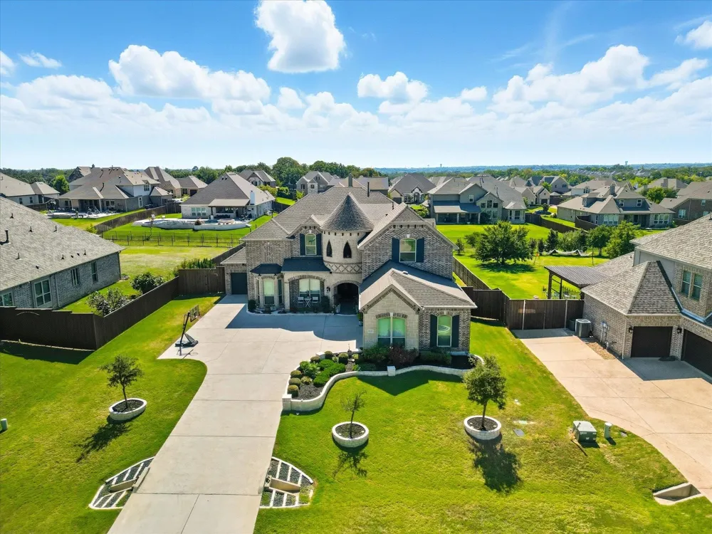 116 Thoroughbred Drive Hickory Creek, TX 75065