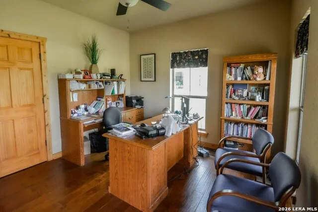 2657 West Sabinal Road Utopia, TX 78884