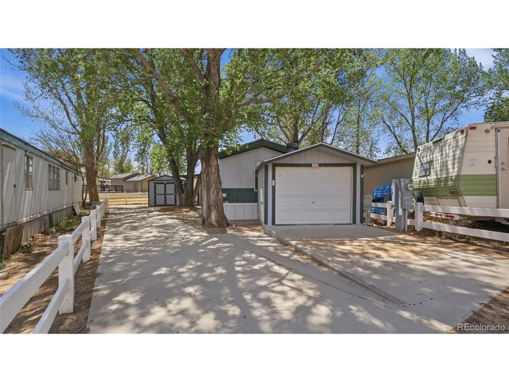 256 Navajo Road Weldona, CO 80653