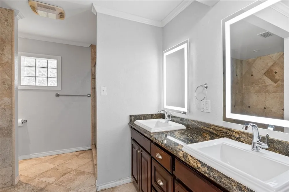 4662 County Road 2221 Odem, TX 78370