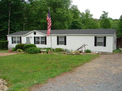 2192 South Lake Drive