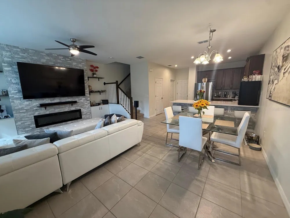 8866 HERENCIA ALY Windermere, FL 34786