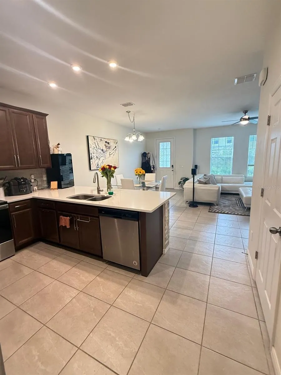 8866 HERENCIA ALY Windermere, FL 34786