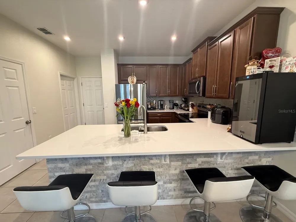 8866 HERENCIA ALY Windermere, FL 34786