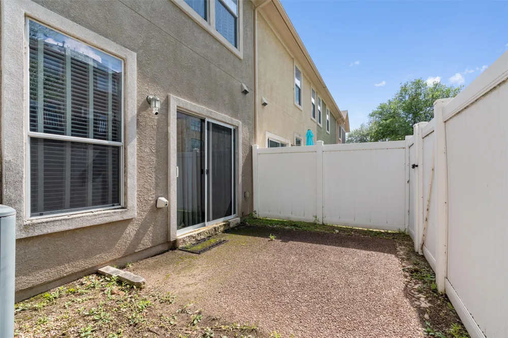 700 Mandarin Flyway #2004 Cedar Park, TX 78613
