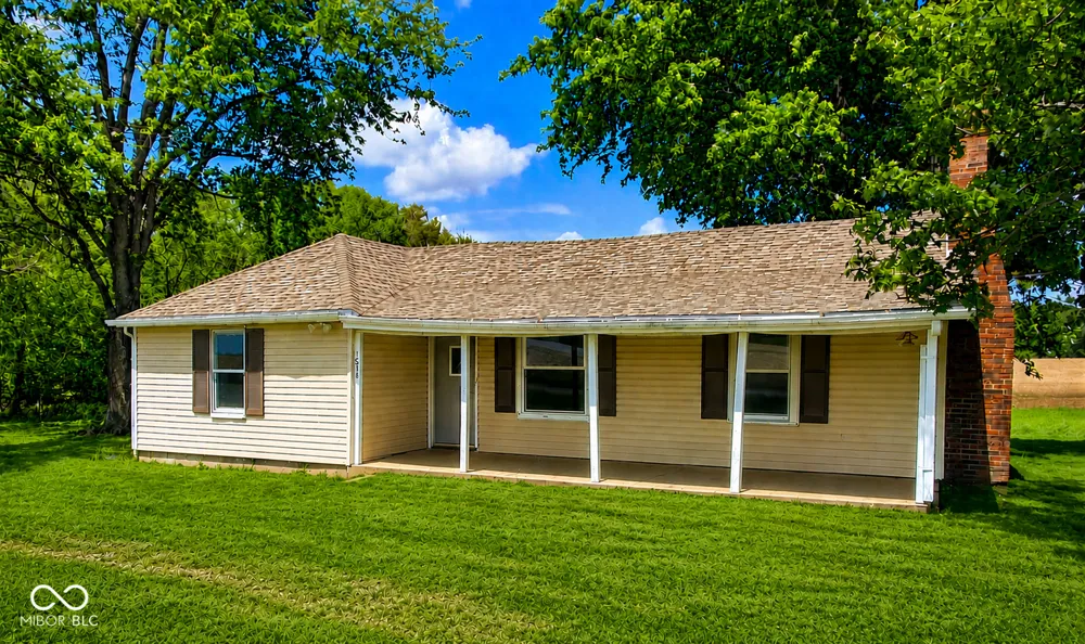 1878 W Lake Hideaway Road Kingman, IN 47952