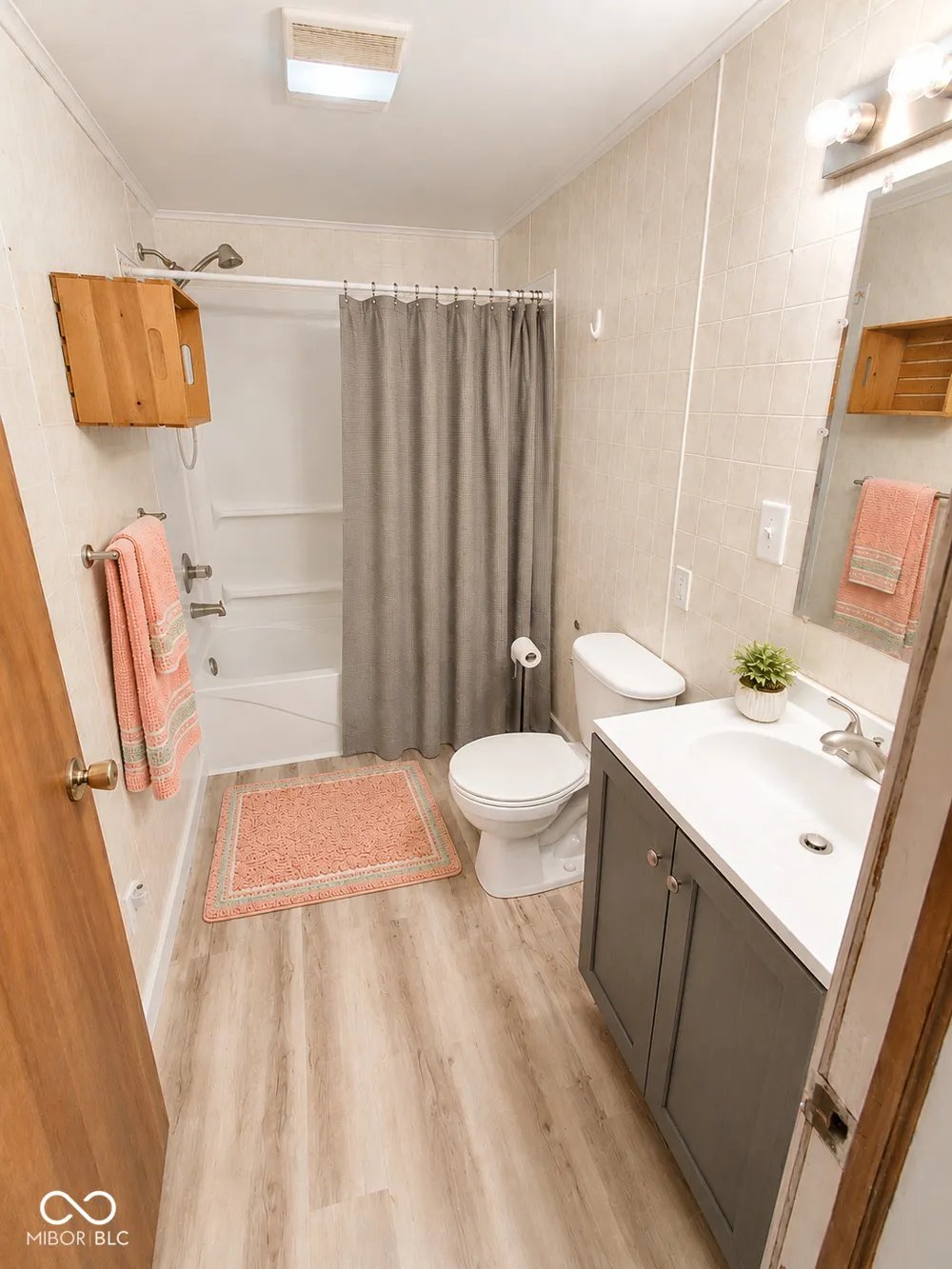 1878 W Lake Hideaway Road Kingman, IN 47952