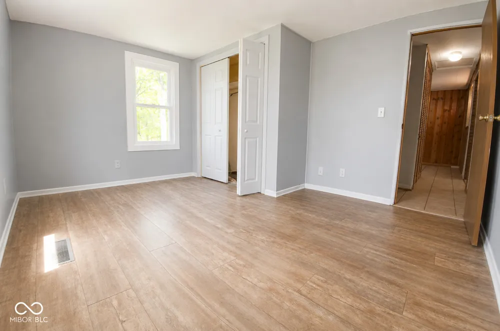 1878 W Lake Hideaway Road Kingman, IN 47952