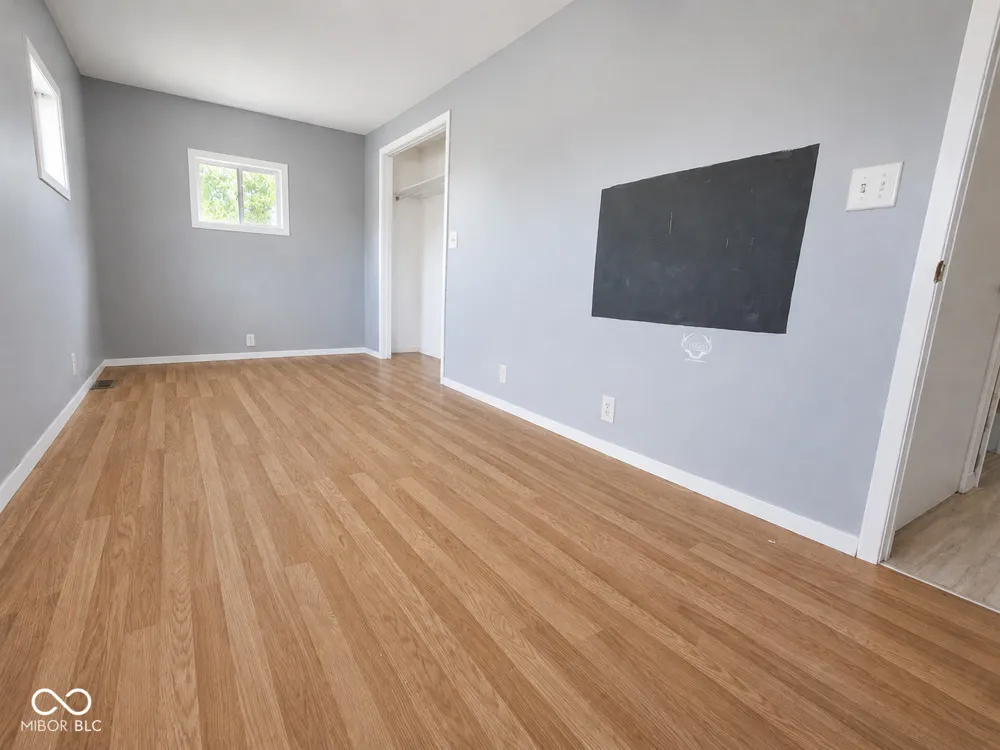 1878 W Lake Hideaway Road Kingman, IN 47952