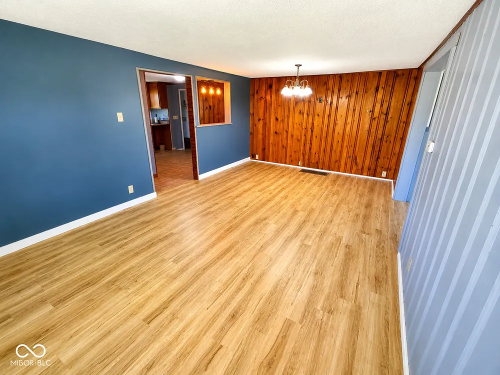 1878 W Lake Hideaway Road Kingman, IN 47952
