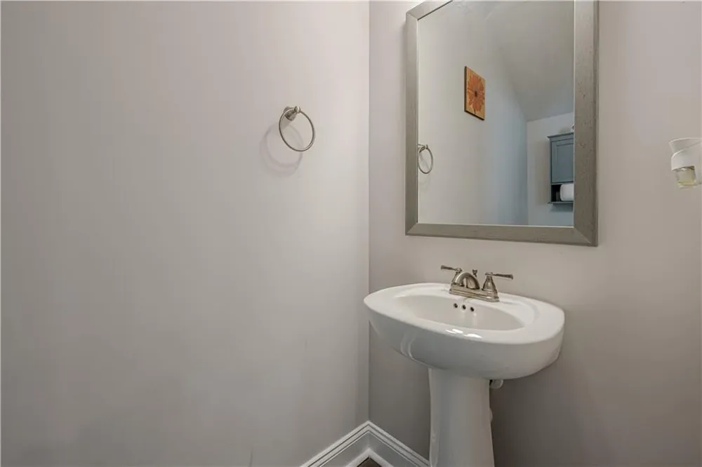 6940 Cedar Glen Road Peachtree Corners, GA 30360
