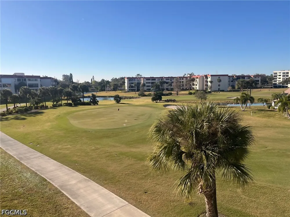Pebble Beach Drive #315 Fort Myers, FL 33907