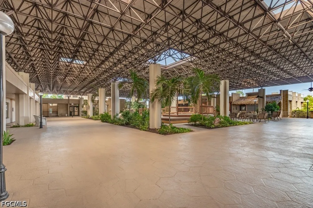 Pebble Beach Drive #315 Fort Myers, FL 33907