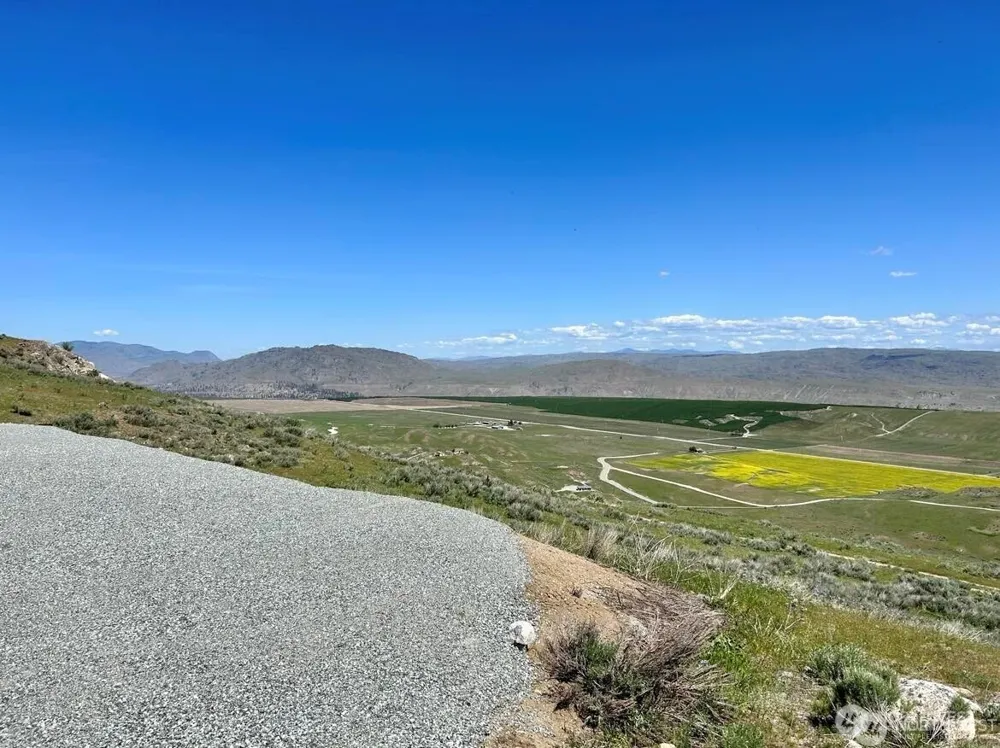 13 Little Spur Lane Brewster, WA 98812