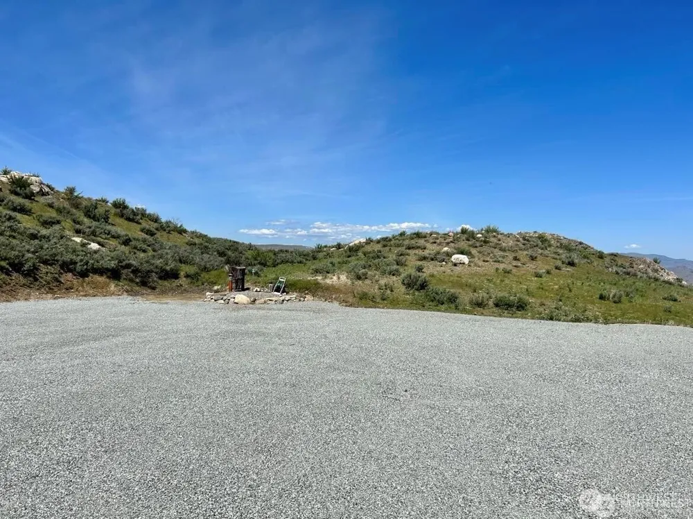 13 Little Spur Lane Brewster, WA 98812