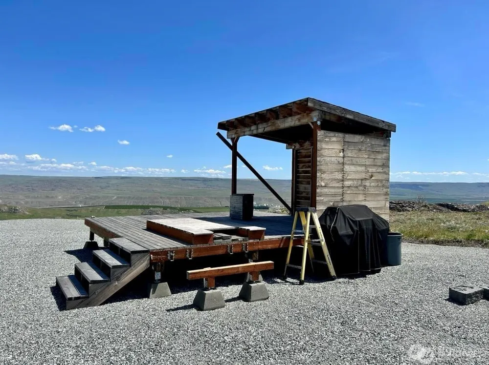 13 Little Spur Lane Brewster, WA 98812