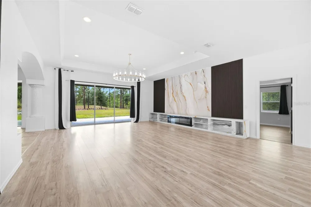 18043 PALMDALE ROAD Weeki Wachee, FL 34614