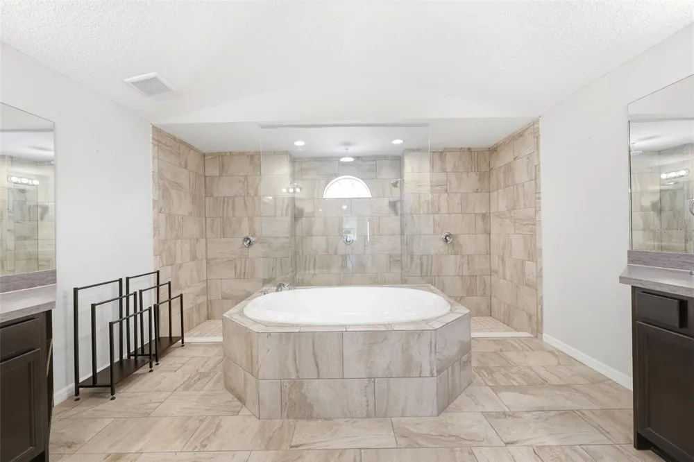 18043 PALMDALE ROAD Weeki Wachee, FL 34614