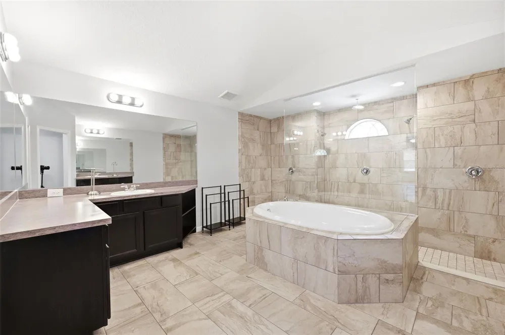 18043 PALMDALE ROAD Weeki Wachee, FL 34614