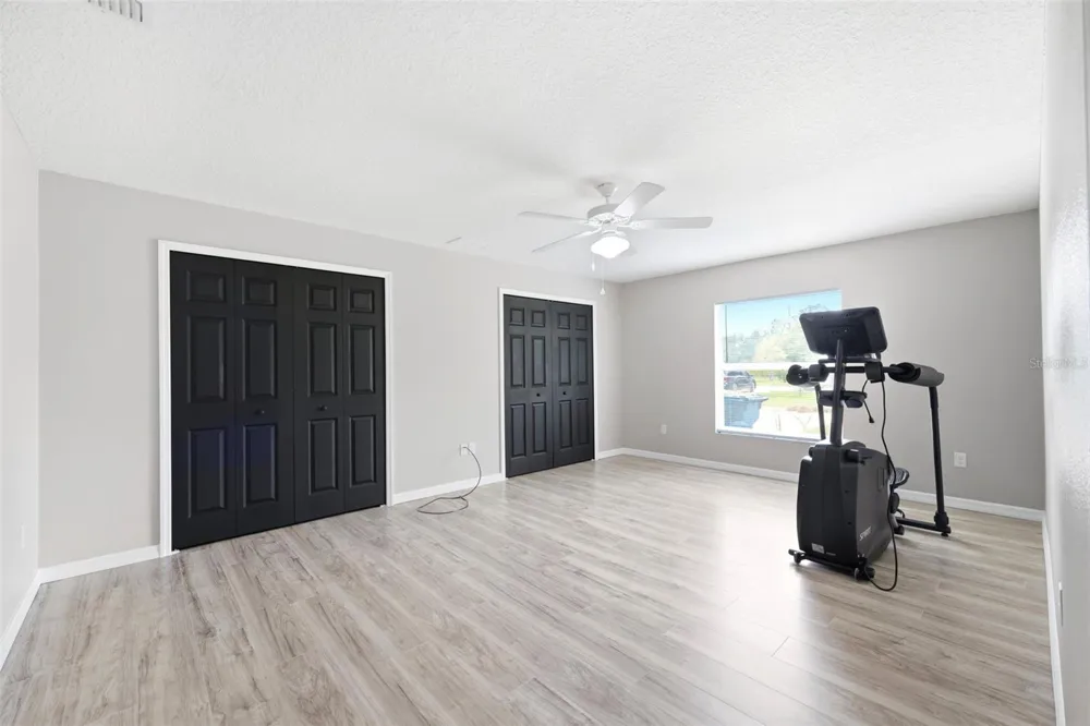 18043 PALMDALE ROAD Weeki Wachee, FL 34614