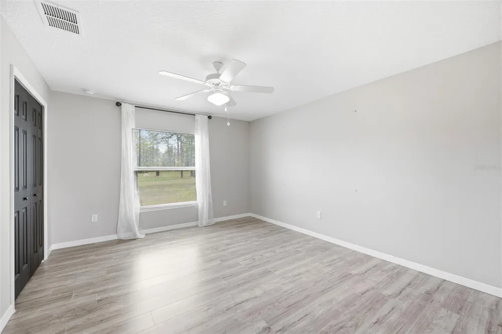 18043 PALMDALE ROAD Weeki Wachee, FL 34614