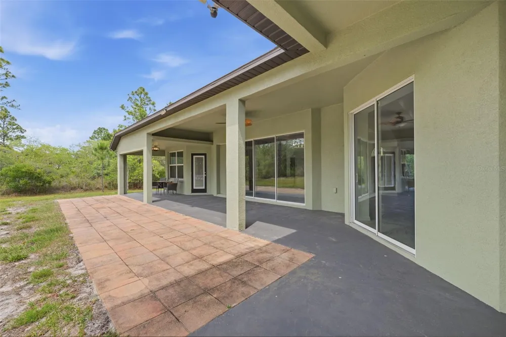 18043 PALMDALE ROAD Weeki Wachee, FL 34614