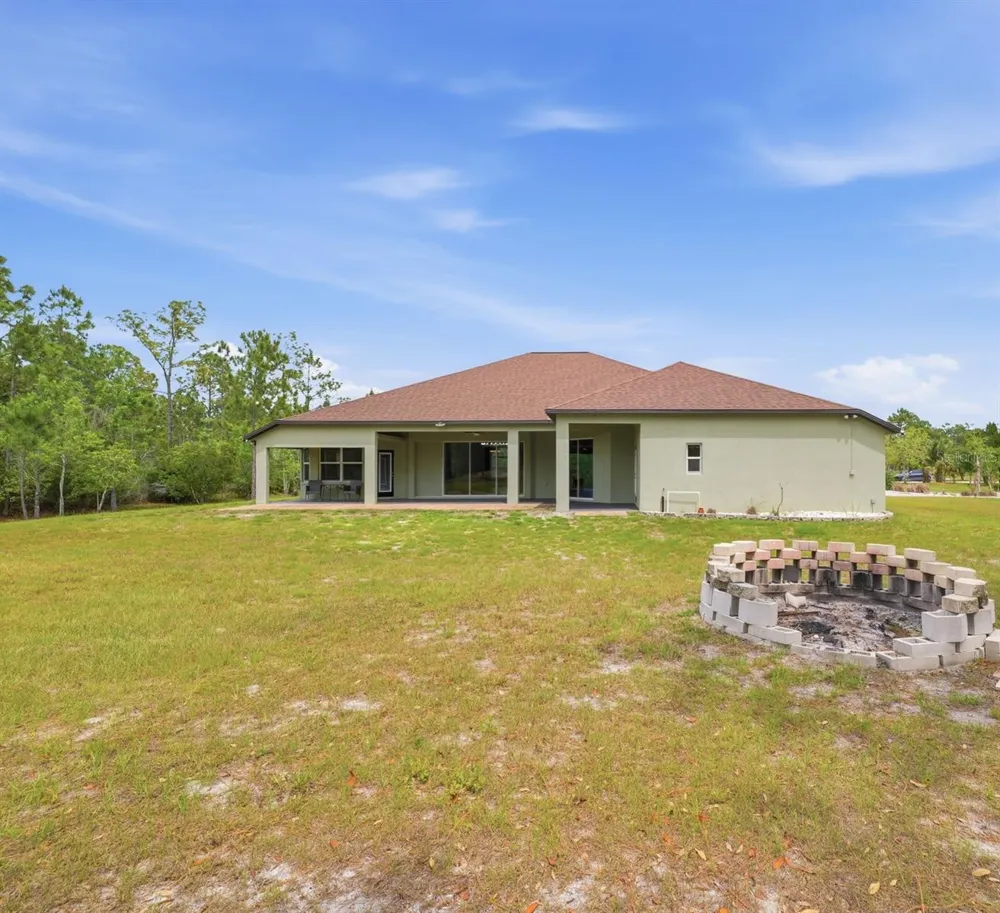 18043 PALMDALE ROAD Weeki Wachee, FL 34614