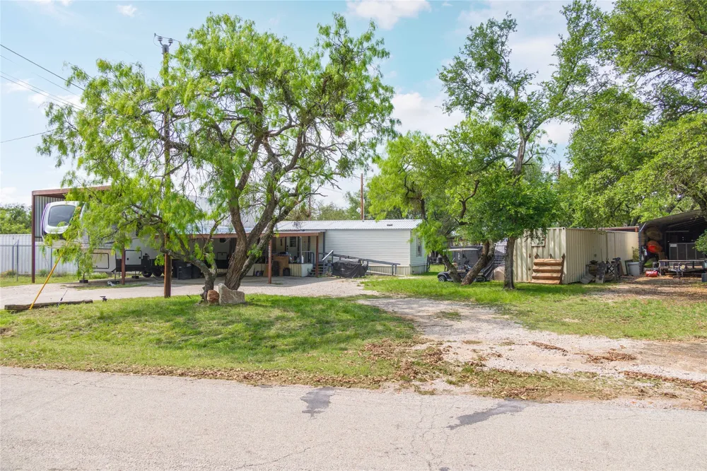 4991 Thunderbird Drive May, TX 76857