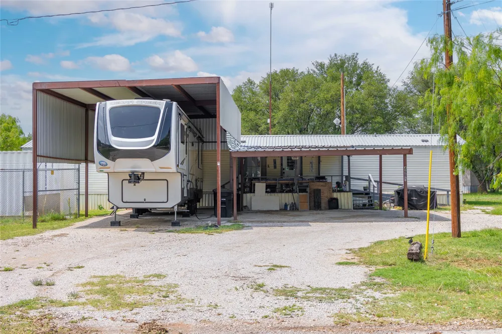 4991 Thunderbird Drive May, TX 76857
