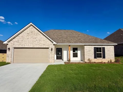 352 Hummingbird Lane