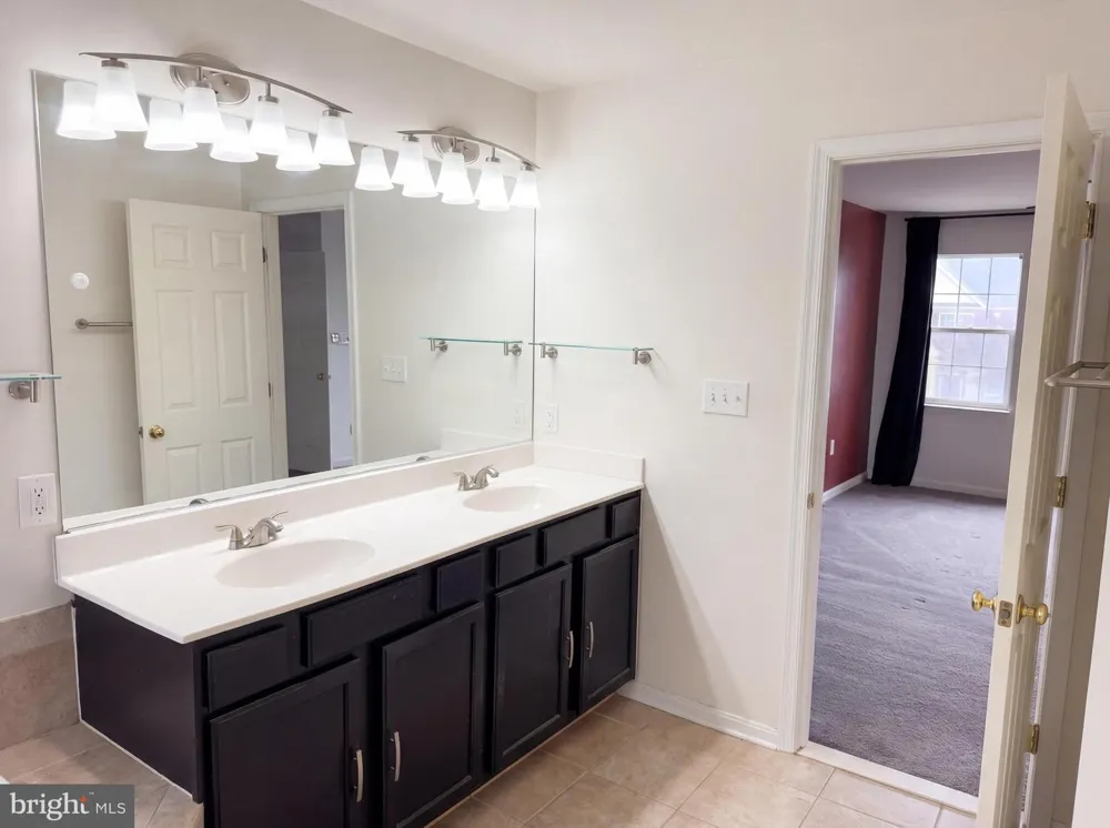 160 ADEN DRIVE Strasburg, VA 22657