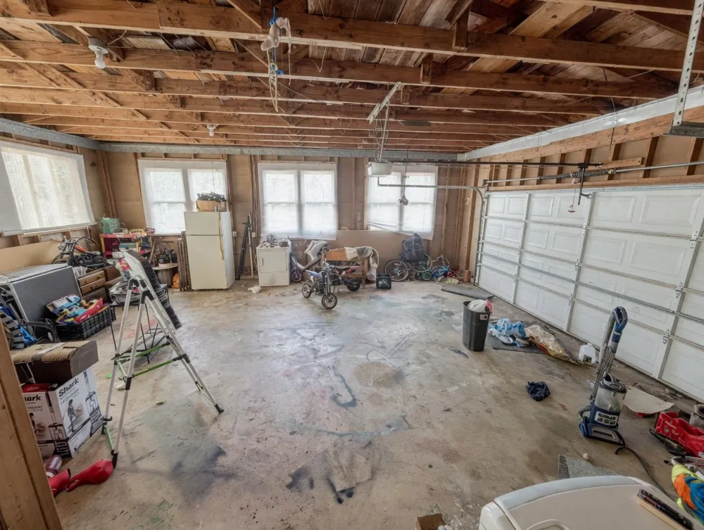 9262 Highway 77 Lexington, TX 78947