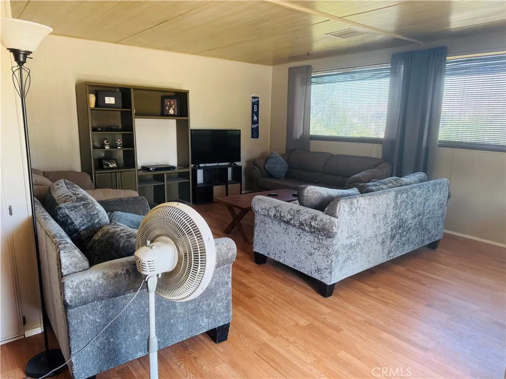 31596 Allen Ave Homeland, CA 92548
