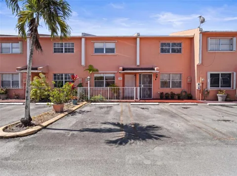 100 SW 110th Ave #142