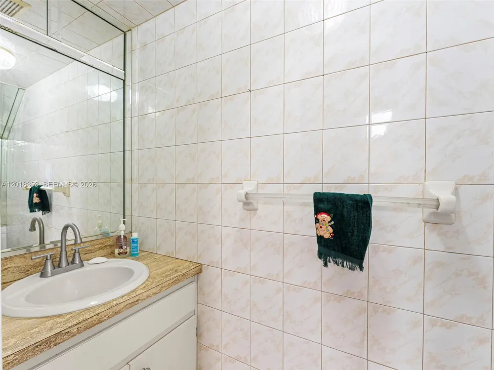 100 SW 110th Ave #142 Sweetwater, FL 33174