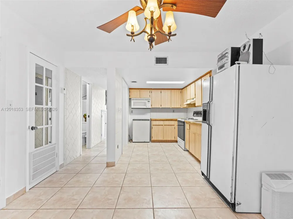 100 SW 110th Ave #142 Sweetwater, FL 33174