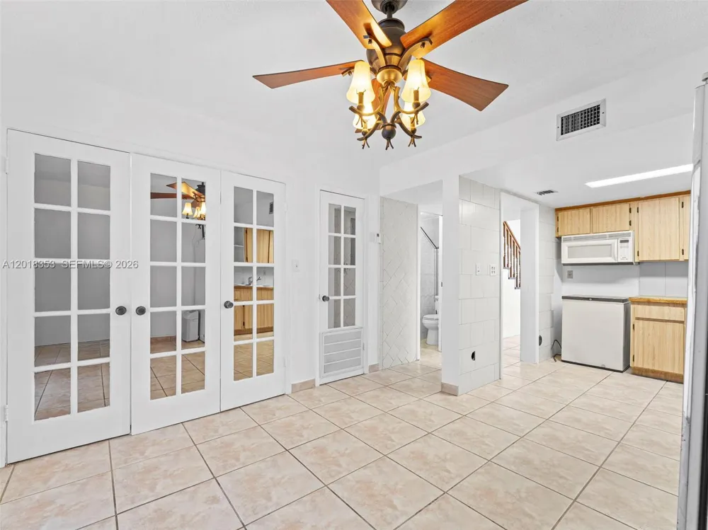 100 SW 110th Ave #142 Sweetwater, FL 33174