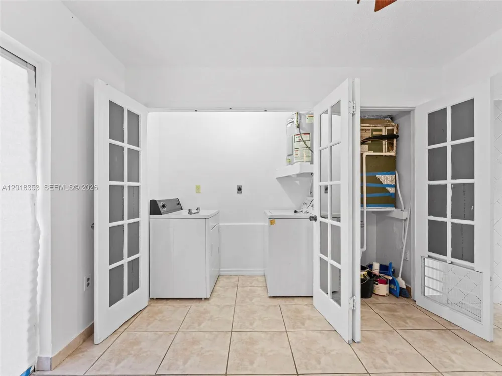 100 SW 110th Ave #142 Sweetwater, FL 33174