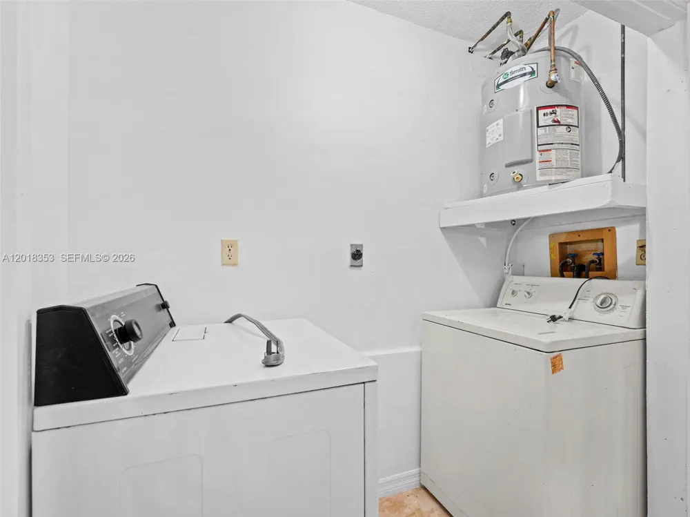 100 SW 110th Ave #142 Sweetwater, FL 33174