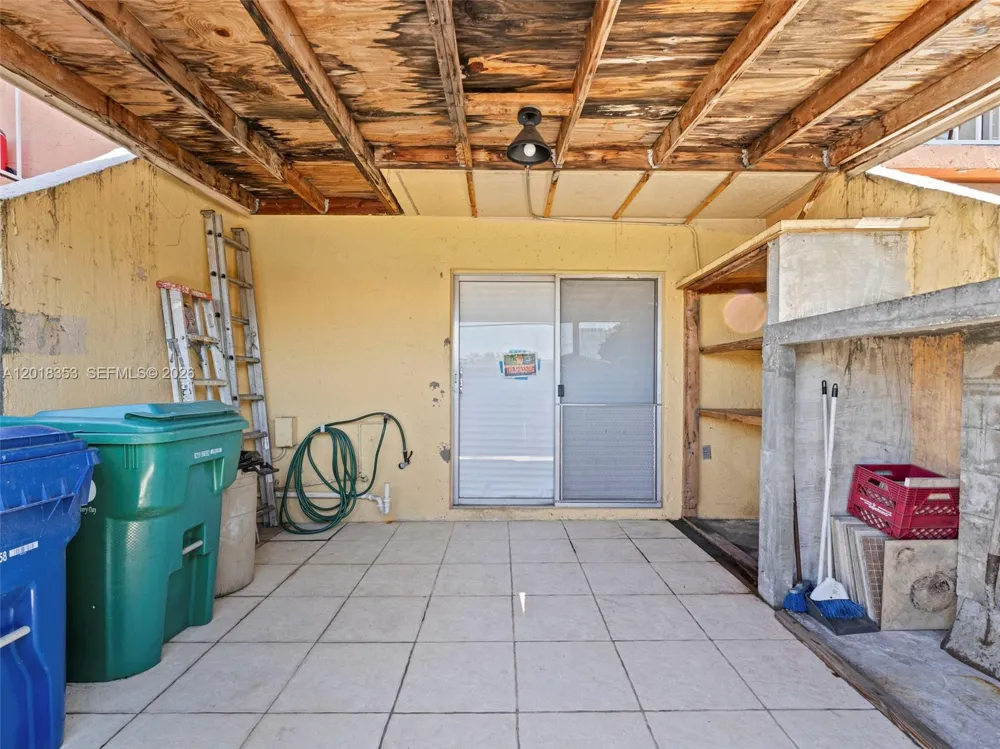 100 SW 110th Ave #142 Sweetwater, FL 33174