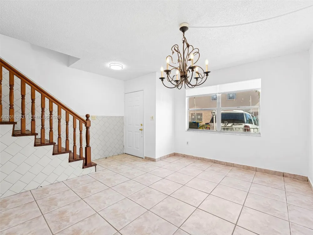 100 SW 110th Ave #142 Sweetwater, FL 33174