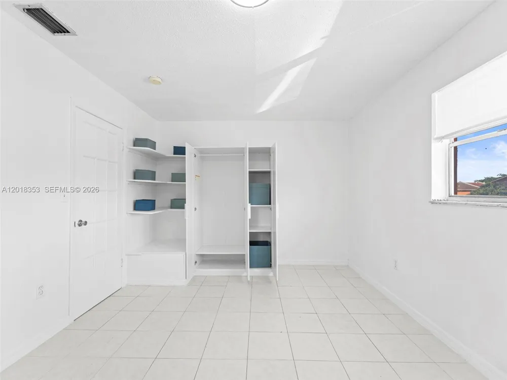100 SW 110th Ave #142 Sweetwater, FL 33174