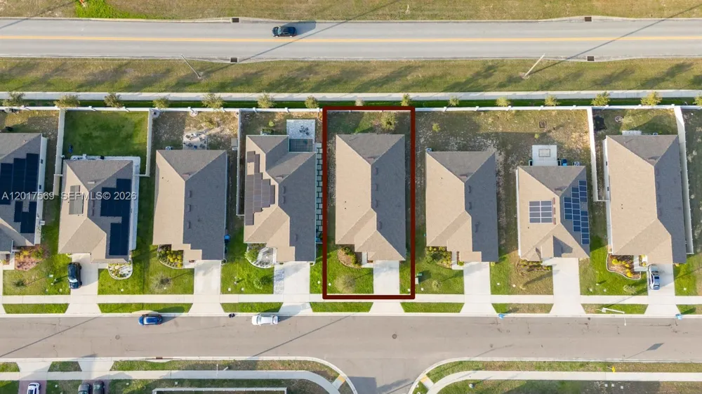 1053 Citrus Landings Blvd #1053 Davenport, FL 33837