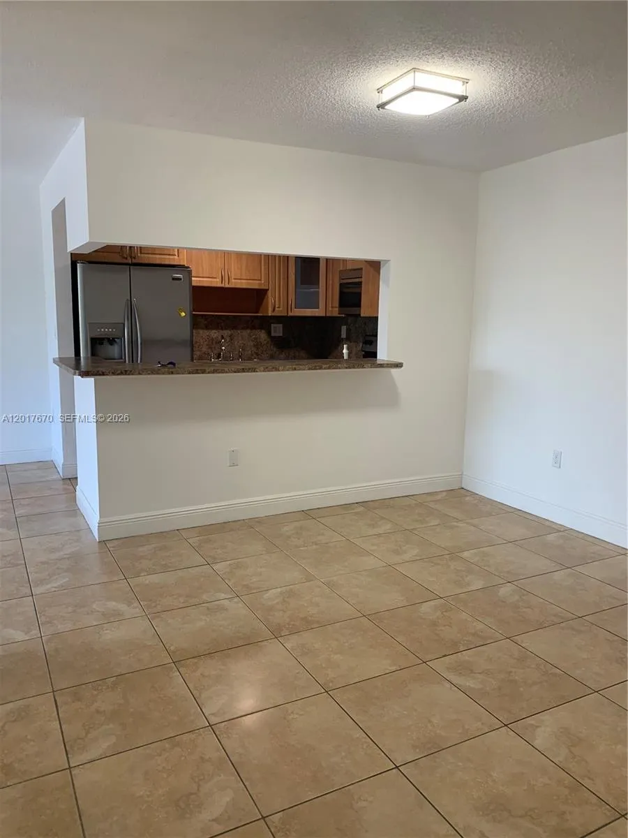 1221 SW 122nd Ave #207 Miami, FL 33184
