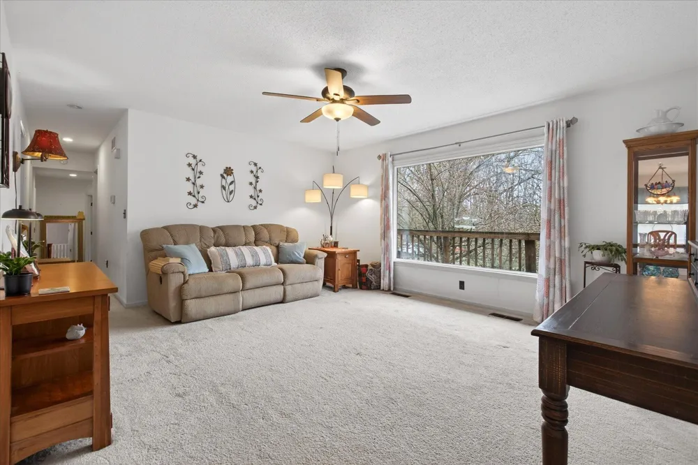 5901 Carmody Road Coloma Charter Township, MI 49038