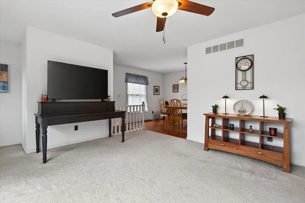5901 Carmody Road Coloma Charter Township, MI 49038