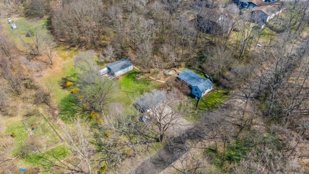 5901 Carmody Road Coloma Charter Township, MI 49038