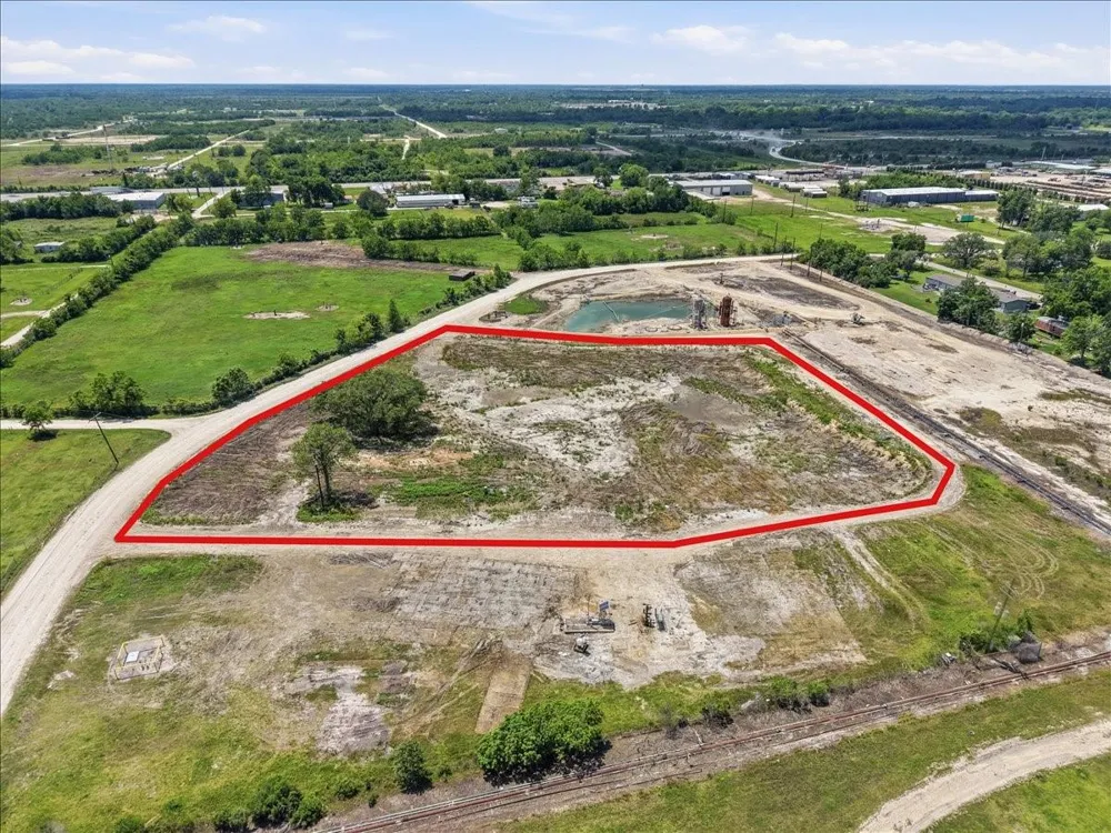 349 Choate Road Alvin, TX 77511